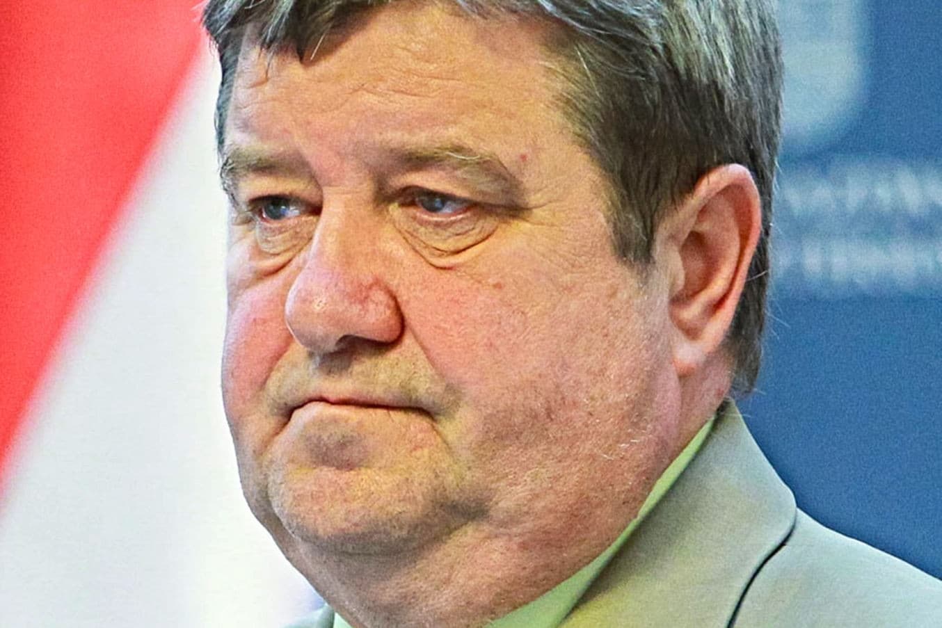 Adócsökkentéssel reagált a járványra a kormány