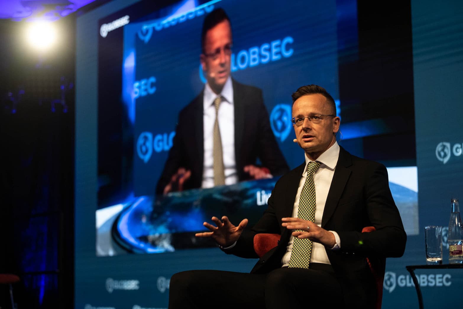 „Az Európai Uniót csak az erős tagállamok tehetik az új világrend nyertesévé”