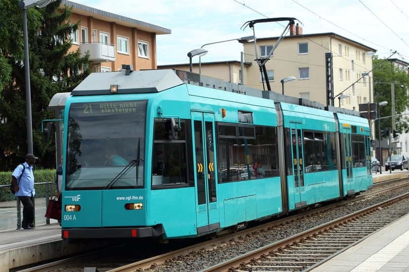 Harmincéves villamosokat vehet a főváros