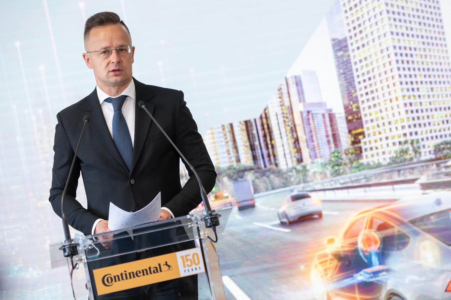 Több mint négymilliárd forintból bővíti kutatás-fejlesztési központjait a Continental