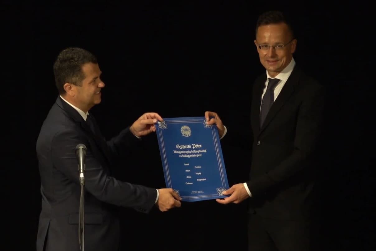 Lendva díszpolgárává választották Szijjártó Pétert