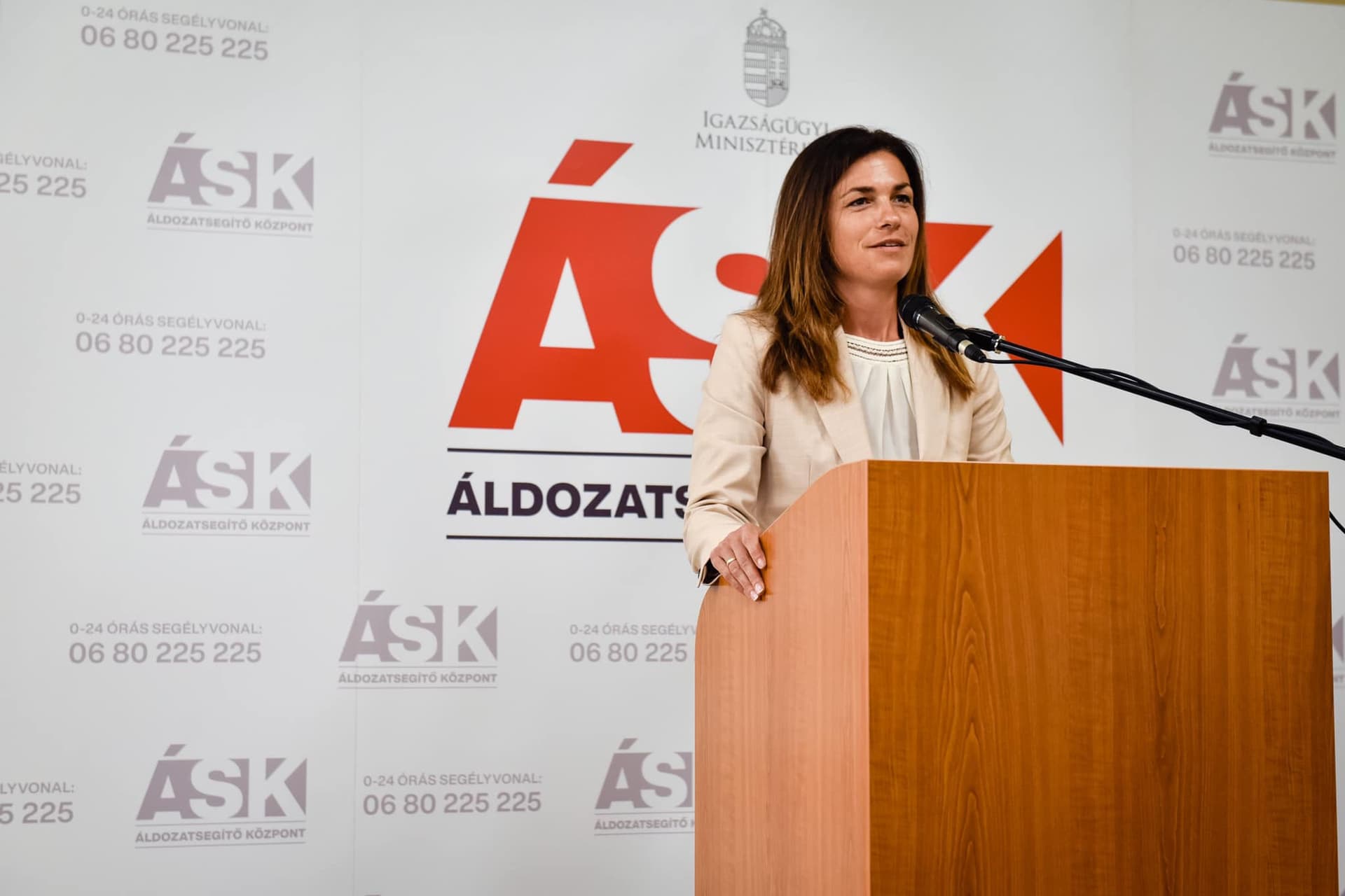 Megnyílt a veszprémi Áldozatsegítő Központ