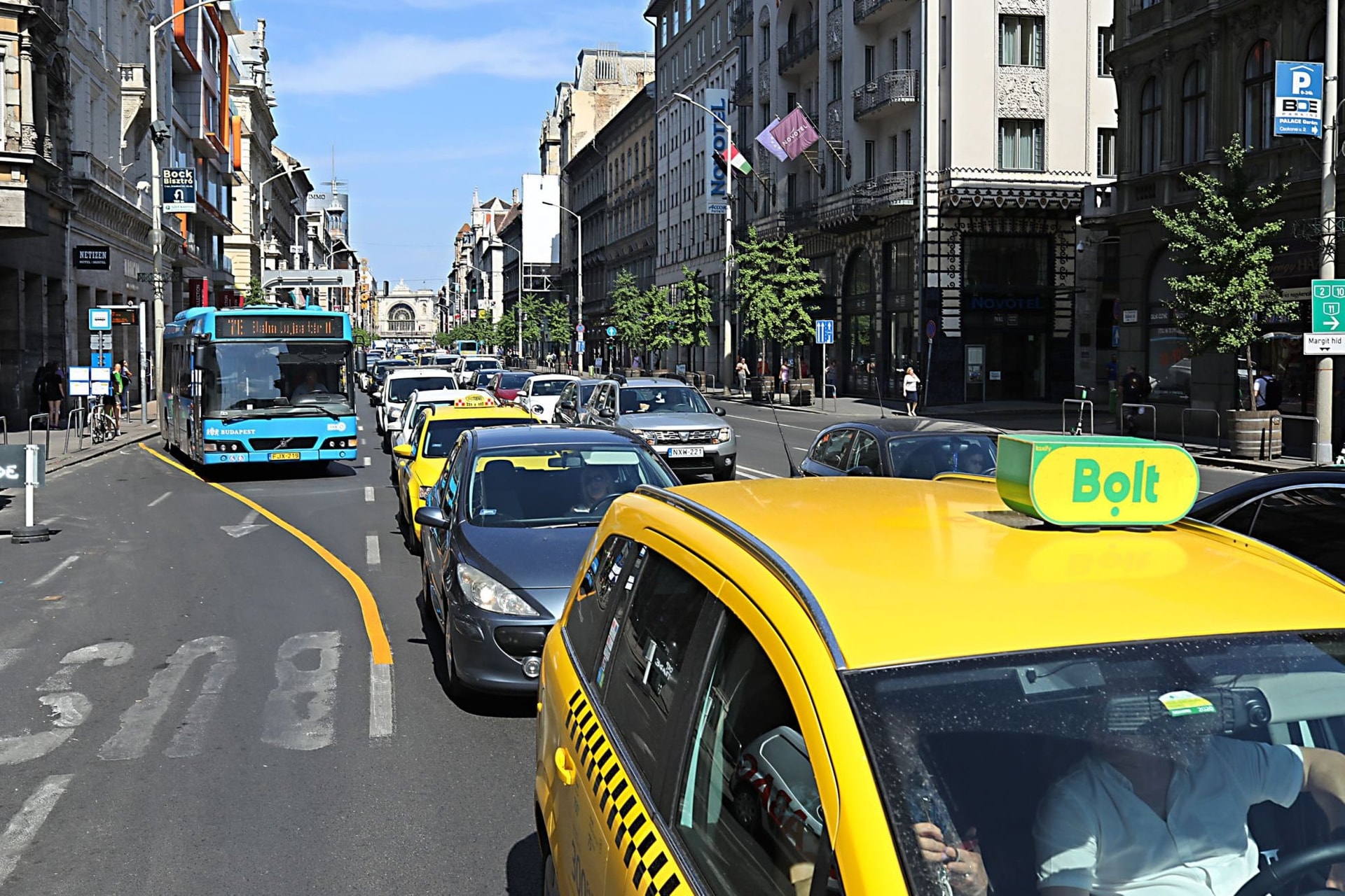 Teljesen összeomlott Budapest közlekedése