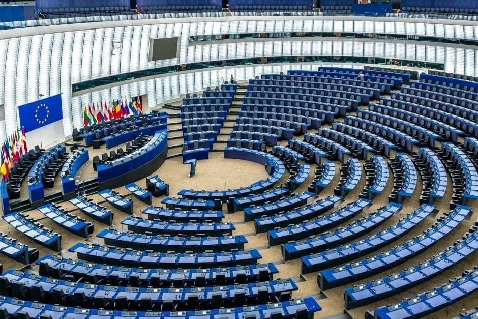 Ismét lesújtott a politikai korrektség és a genderőrület