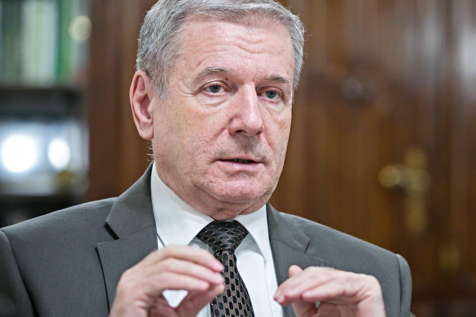 Benkő: Magyarországnak erős és ütőképes honvédséggel kell rendelkeznie
