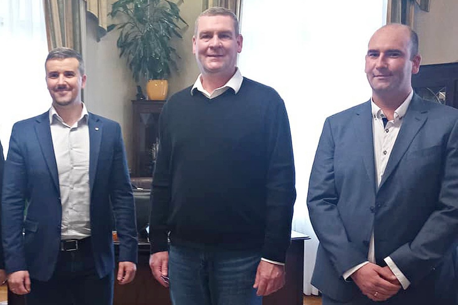 Szegedi színjáték: csak balos trükk Tóth Péter indítása