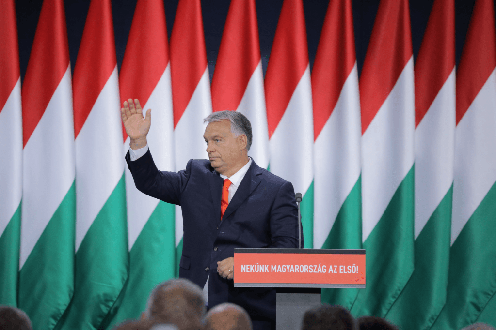 Békés Márton: Akié a kultúra, azé az ország