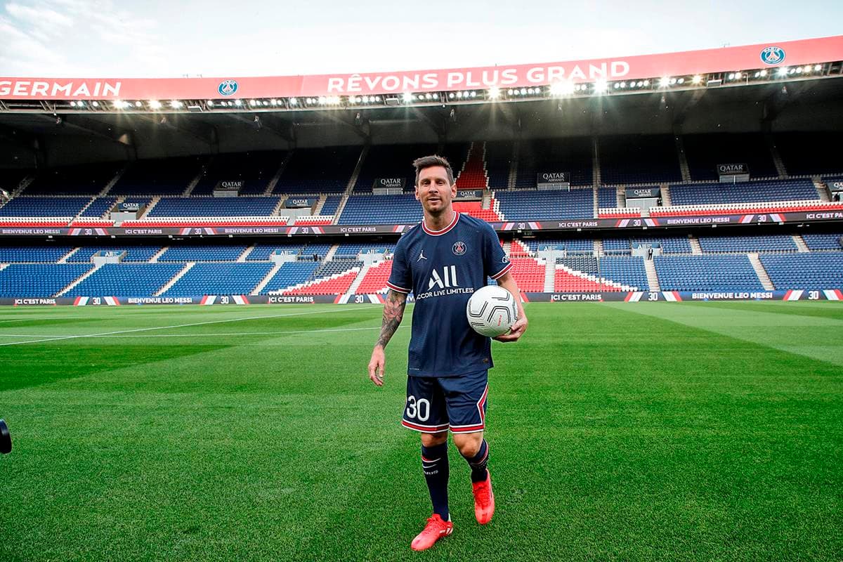 Messi először edzett a PSG-ben, de a hónap végéig nem mutatkozik be