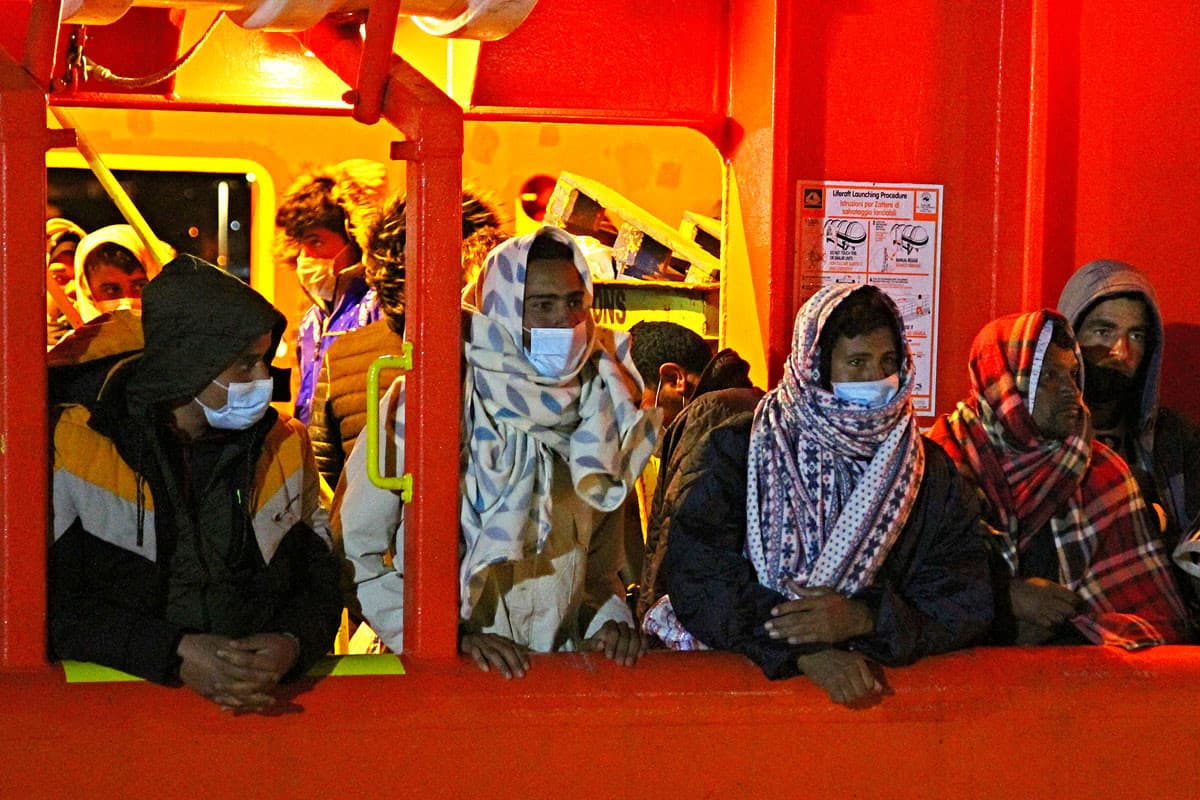 Lampedusa szigete ismét zsúfolásig telt migránsokkal