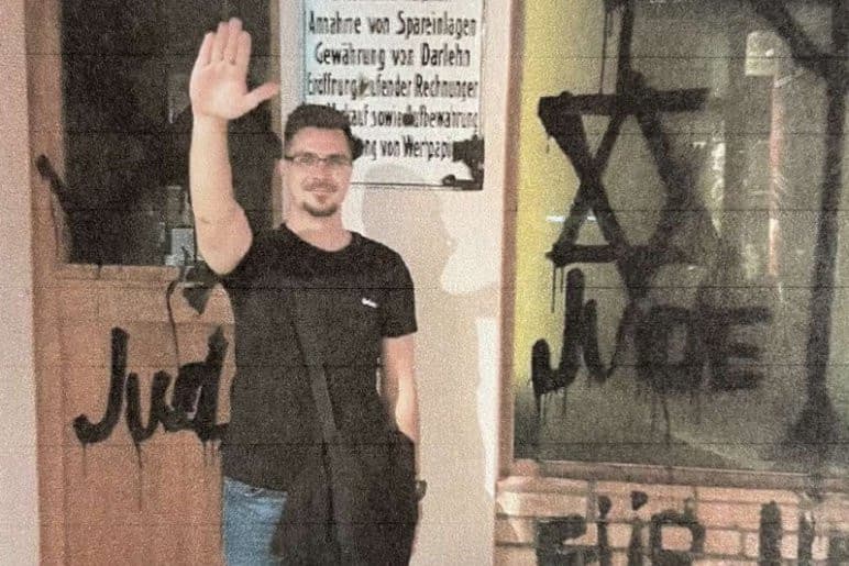 Hiába mentegette a náci jobbikost Gyurcsányné, le kellett mondania