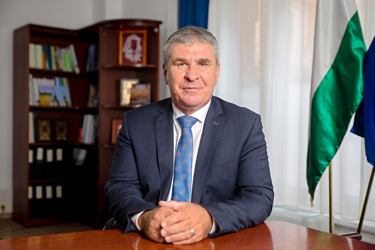Napokon belül bővül az álláskeresők elhelyezkedését ösztönző program