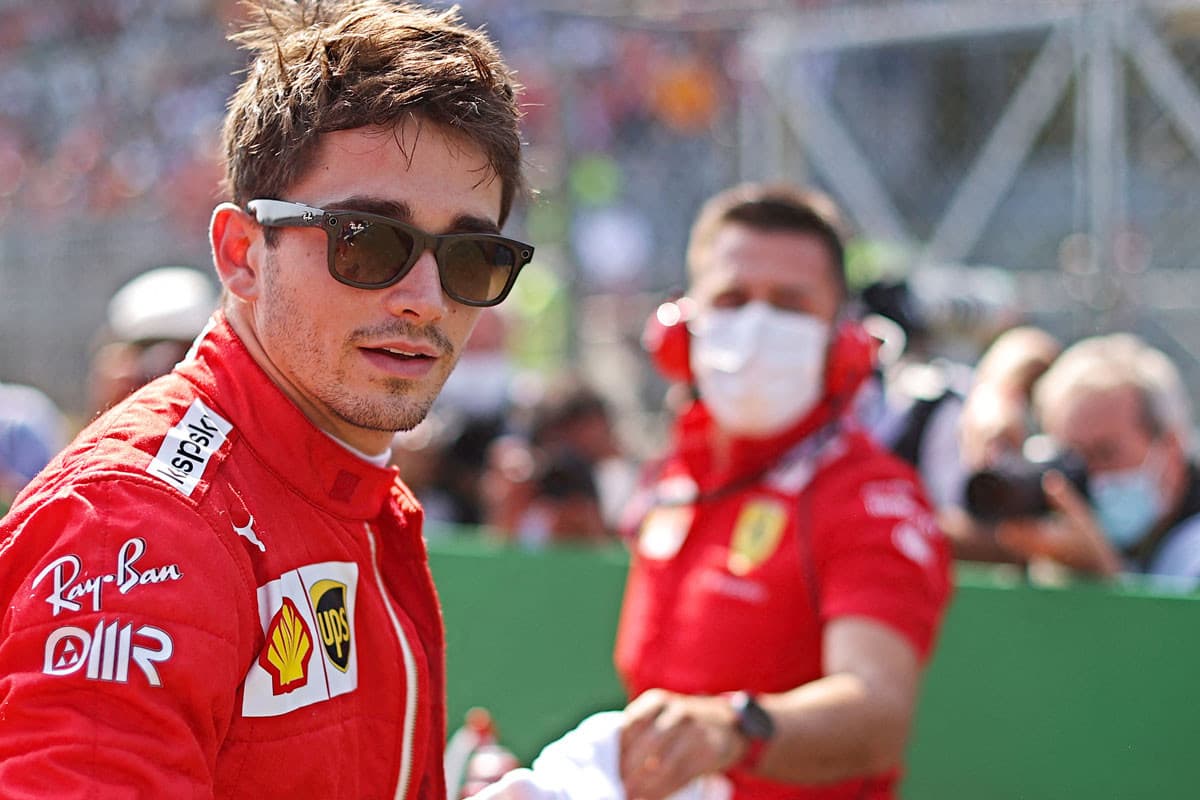 Már a negyedik Ferrari motort koptatja Charles Leclerc