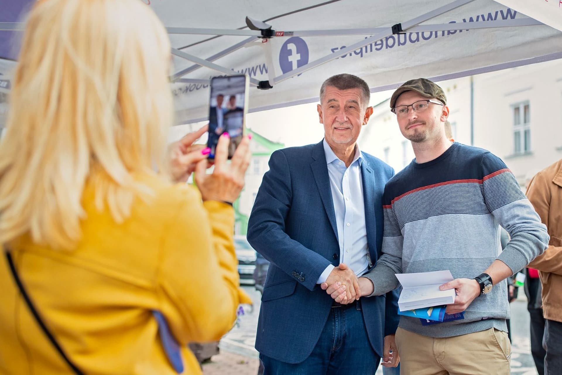 A Kalózpárttal kell megküzdenie Andrej Babisnak