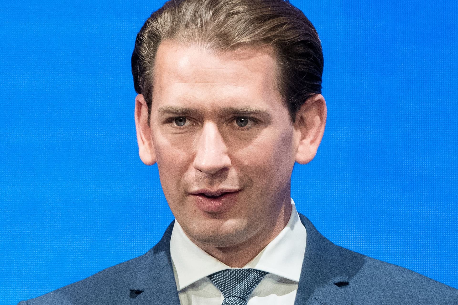 Kitartanak a szavazói Kurz mellett