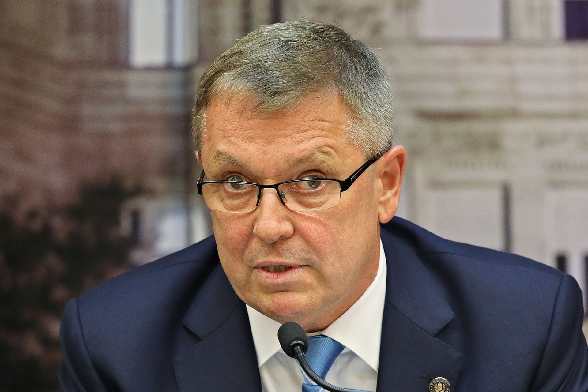 Matolcsy: A központi bankokat be kell vonni a klímaváltozás elleni háborúba