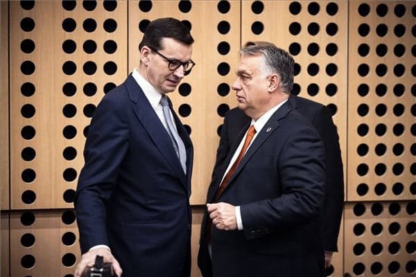 „Megvédjük a rezsicsökkentést”