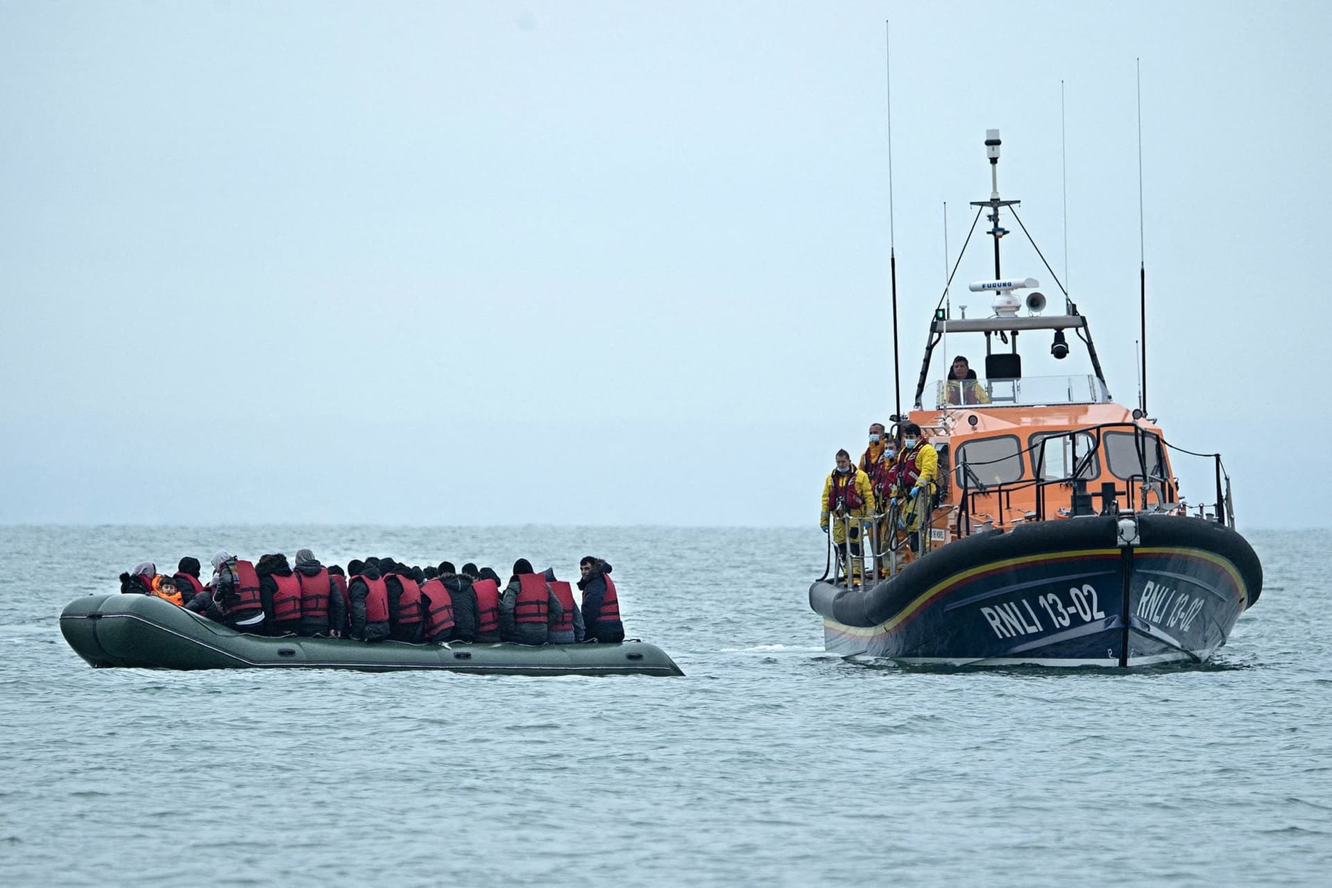 Nagy-Britannia és Albánia együttműködik az illegális bevándorlók hazatelepítésében