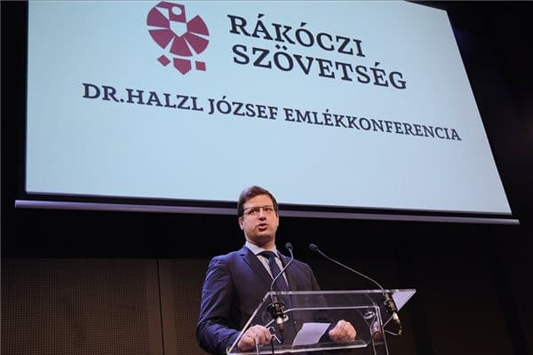 Gulyás: A Rákóczi Szövetség nehéz és szerencsésebb időkben is a nemzetpolitika szolgálatban állt
