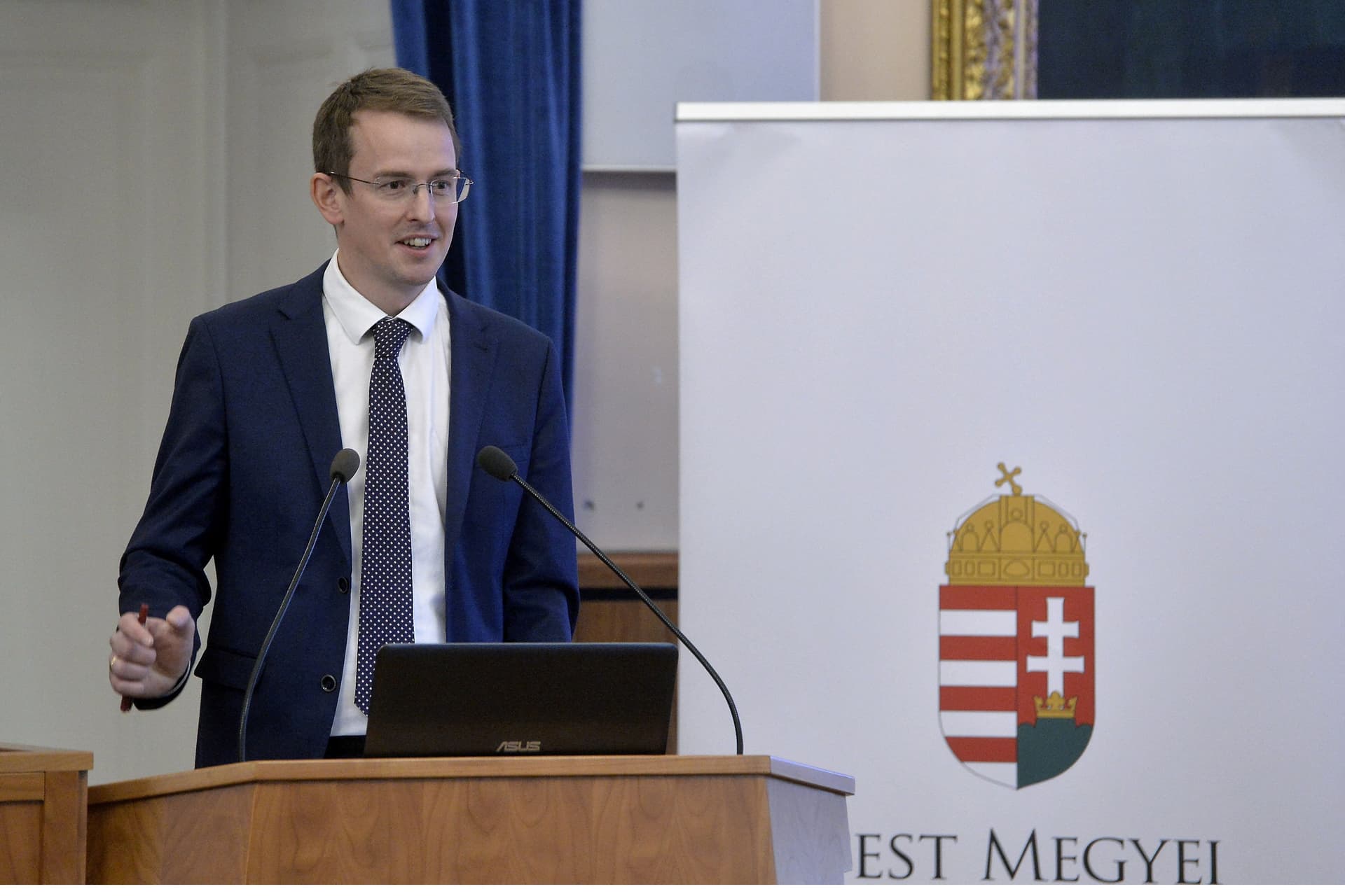 Januártól gyorsabbá és egyszerűbbé válik az adatváltoztatás