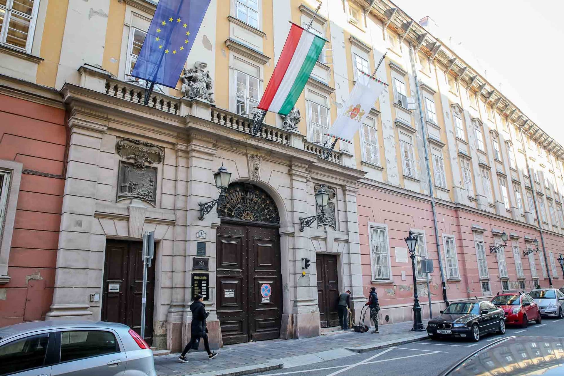 Színvallásra kényszerül a fővárosi baloldal