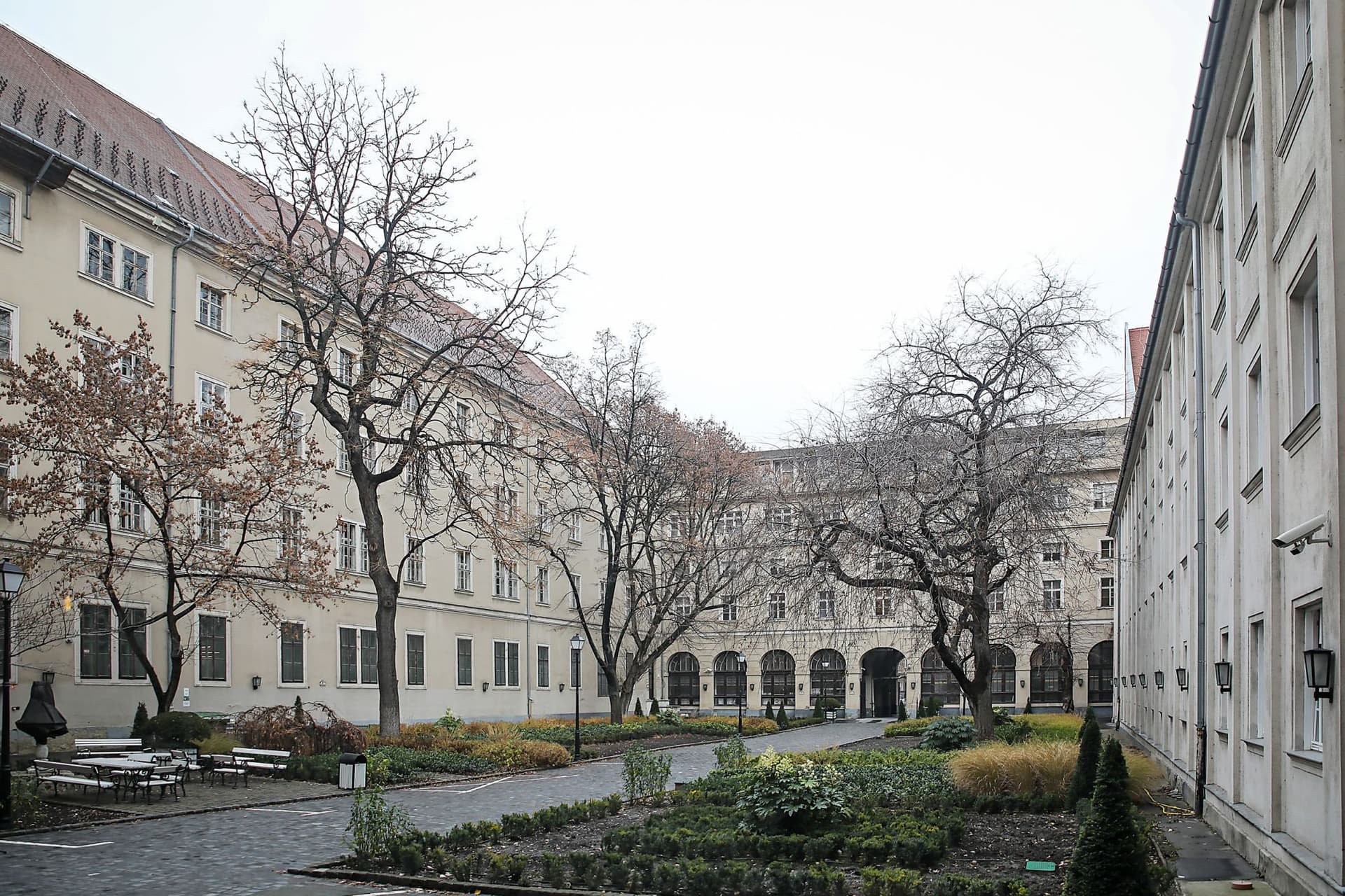 Újabb dokumentumok a városházi mutyiról