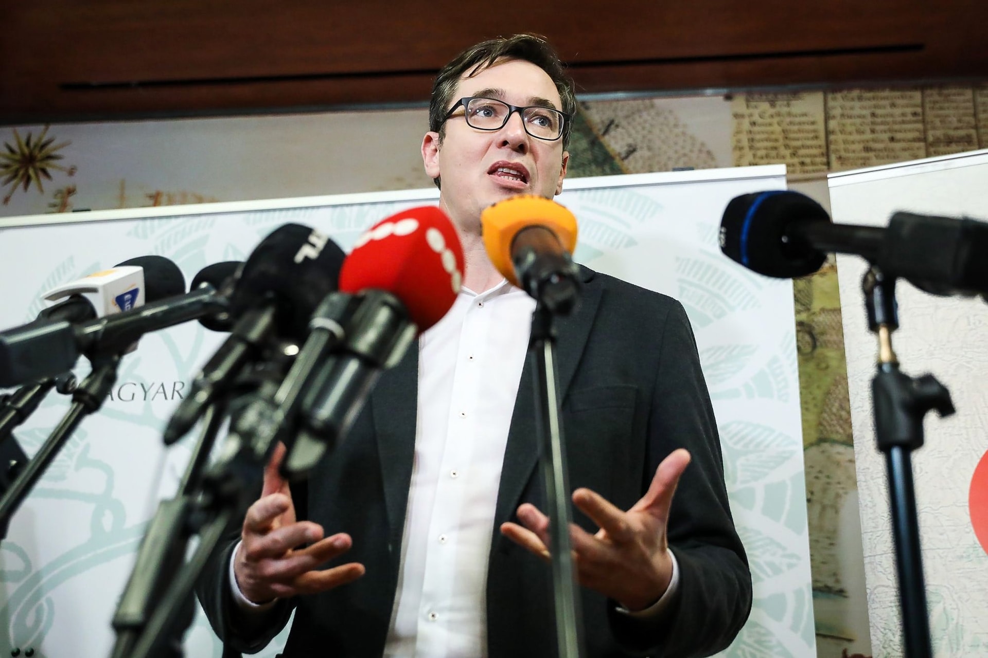 Karácsonyi csoda: egyszerre több helyen vannak a főpolgármester emberei
