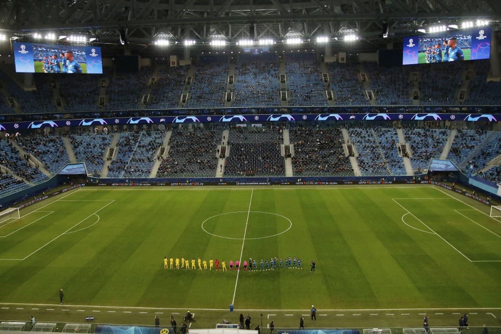 Elveheti az UEFA a BL-döntőt Szentpétervártól