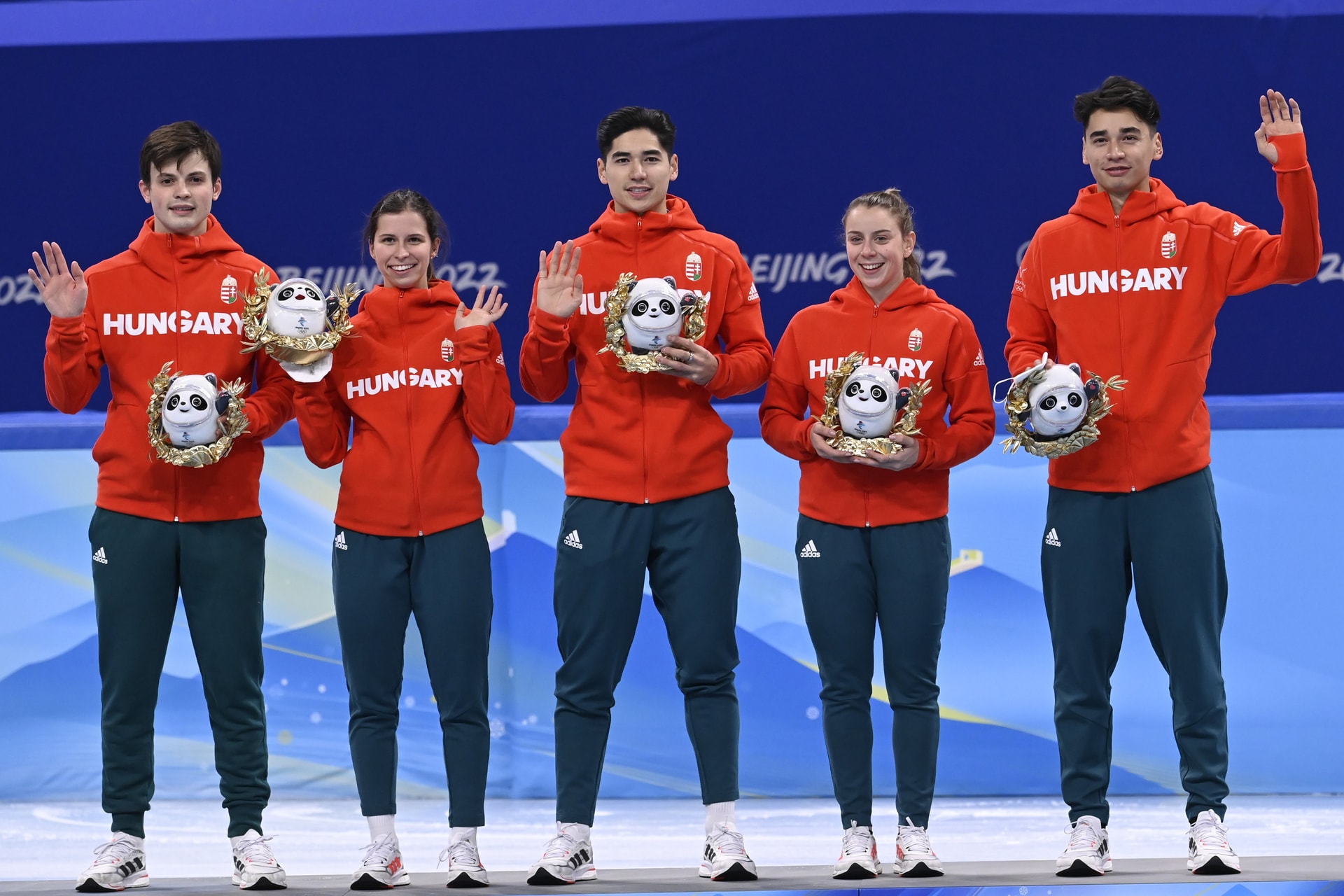 Magyar bronzérem a nyitónapon