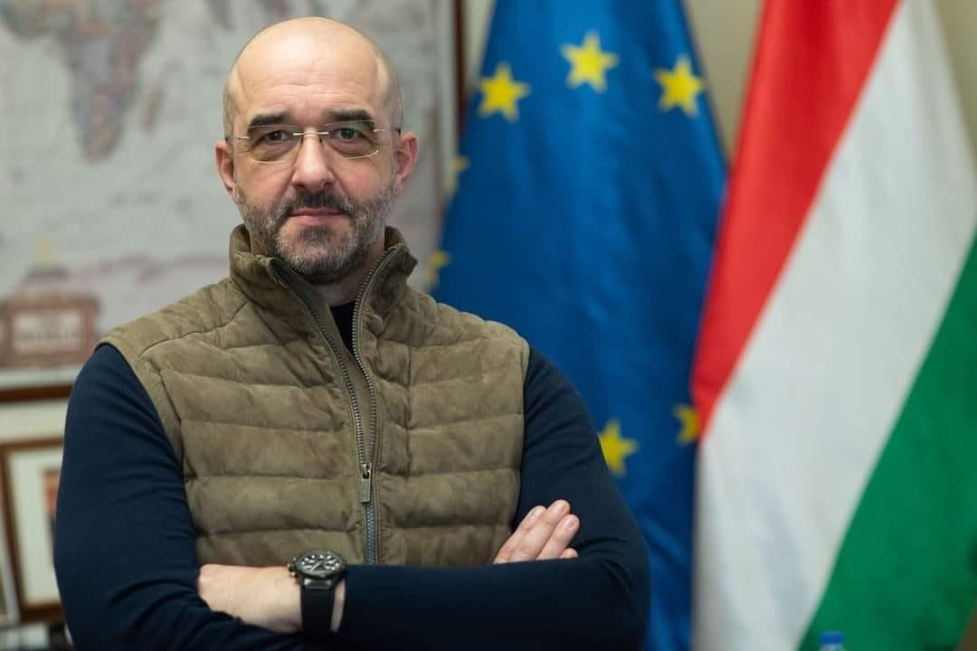 Az ukrán-orosz válság sem fog az álhírgyárakon