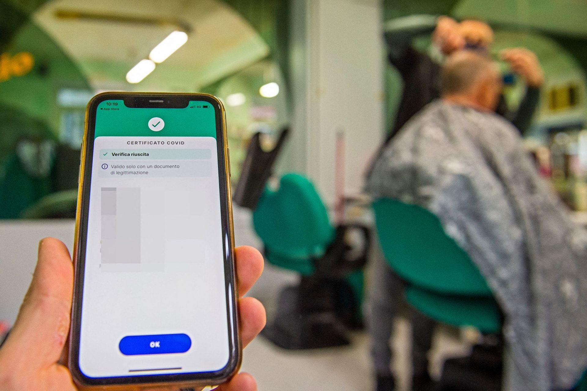 Olaszországban már csak oltási igazolással lehet vásárolni