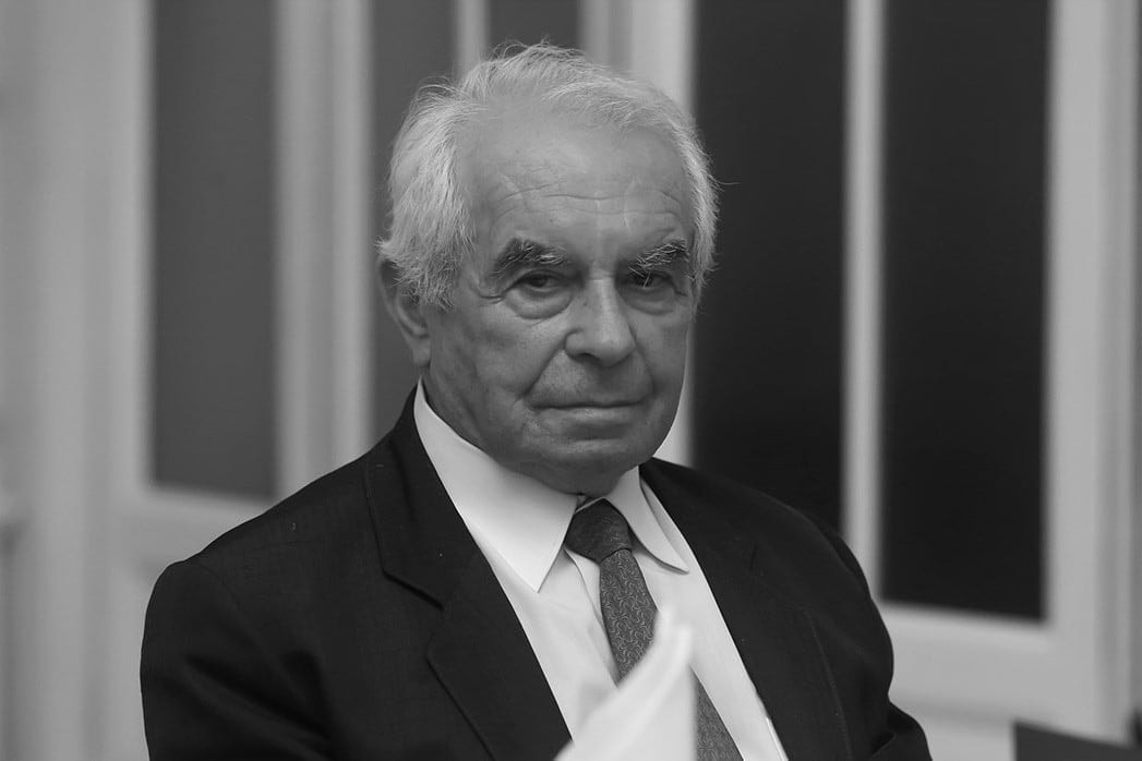 Elhunyt Fenyvesi Máté