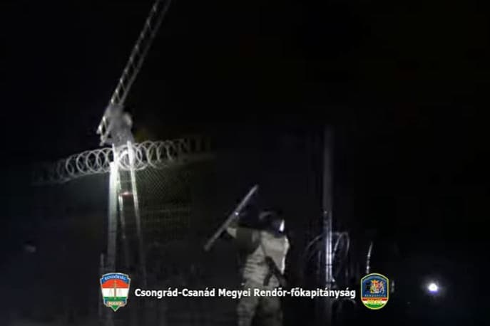 Akik az alumíniumlétrában bíznak