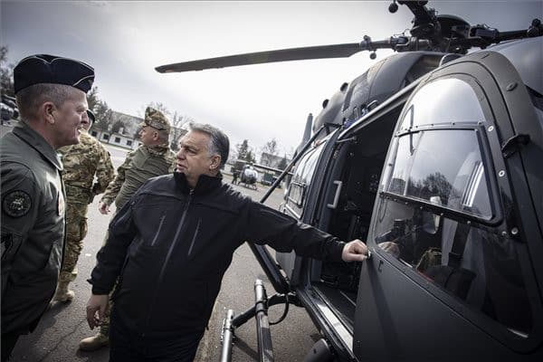 Orbán Viktort rátermettebb vezetőnek tartják baloldali kihívójánál