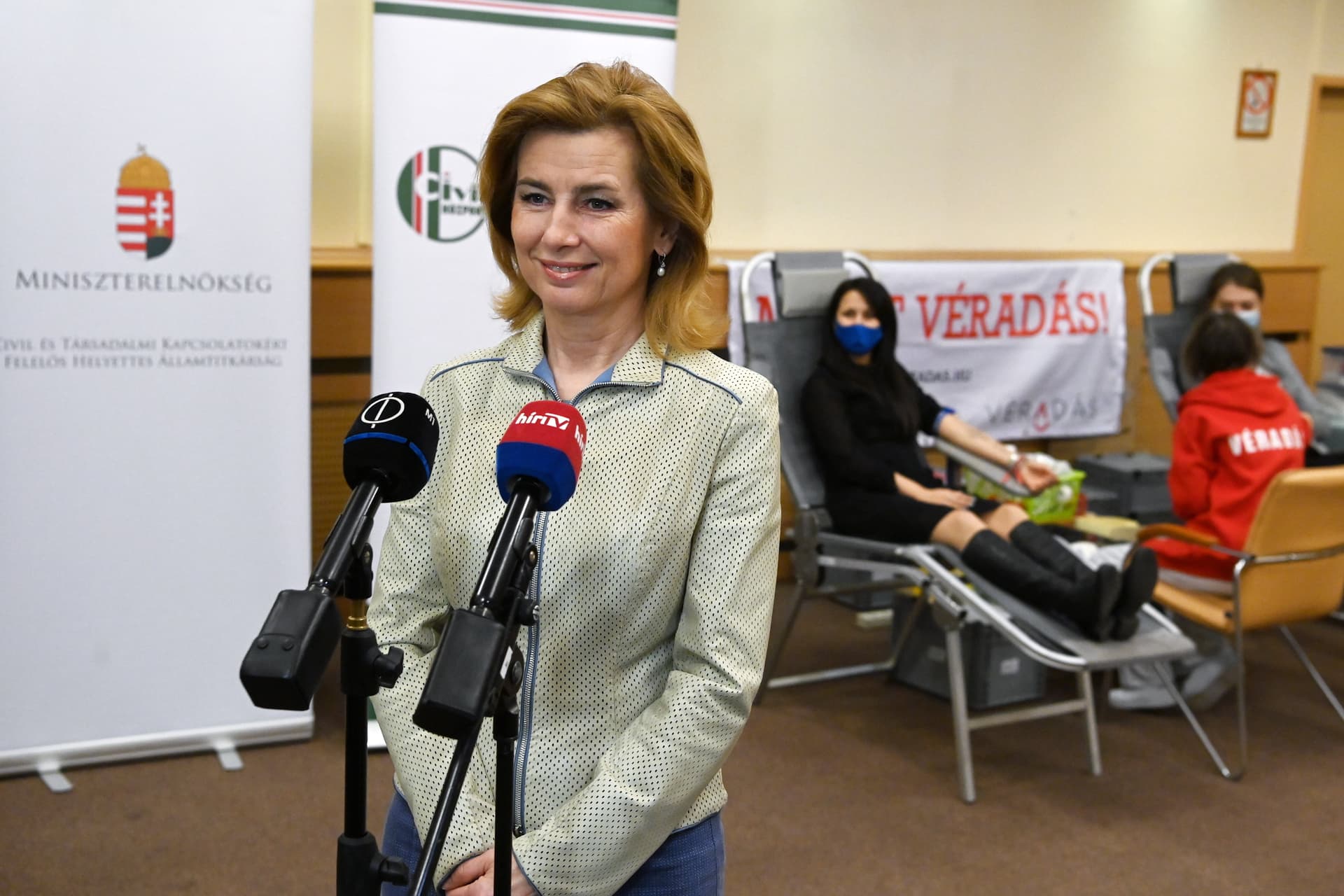 A véradás fontosságára hívta fel a figyelmet a köztársasági elnök felesége