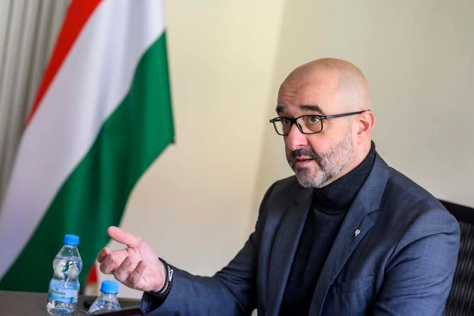 „Életveszélyes, ha mások döntenek azok helyett, akik erre jogosultak”