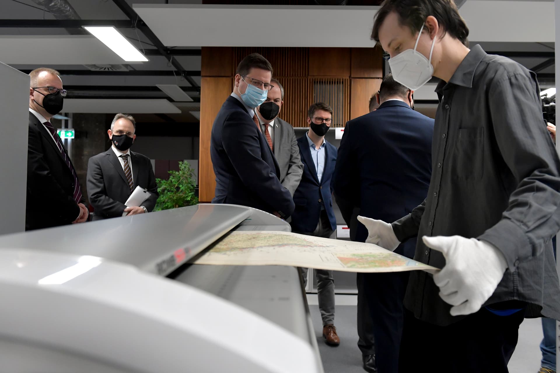 Átadták az Országos Széchenyi Könyvtár szupermodern digitalizáló központját