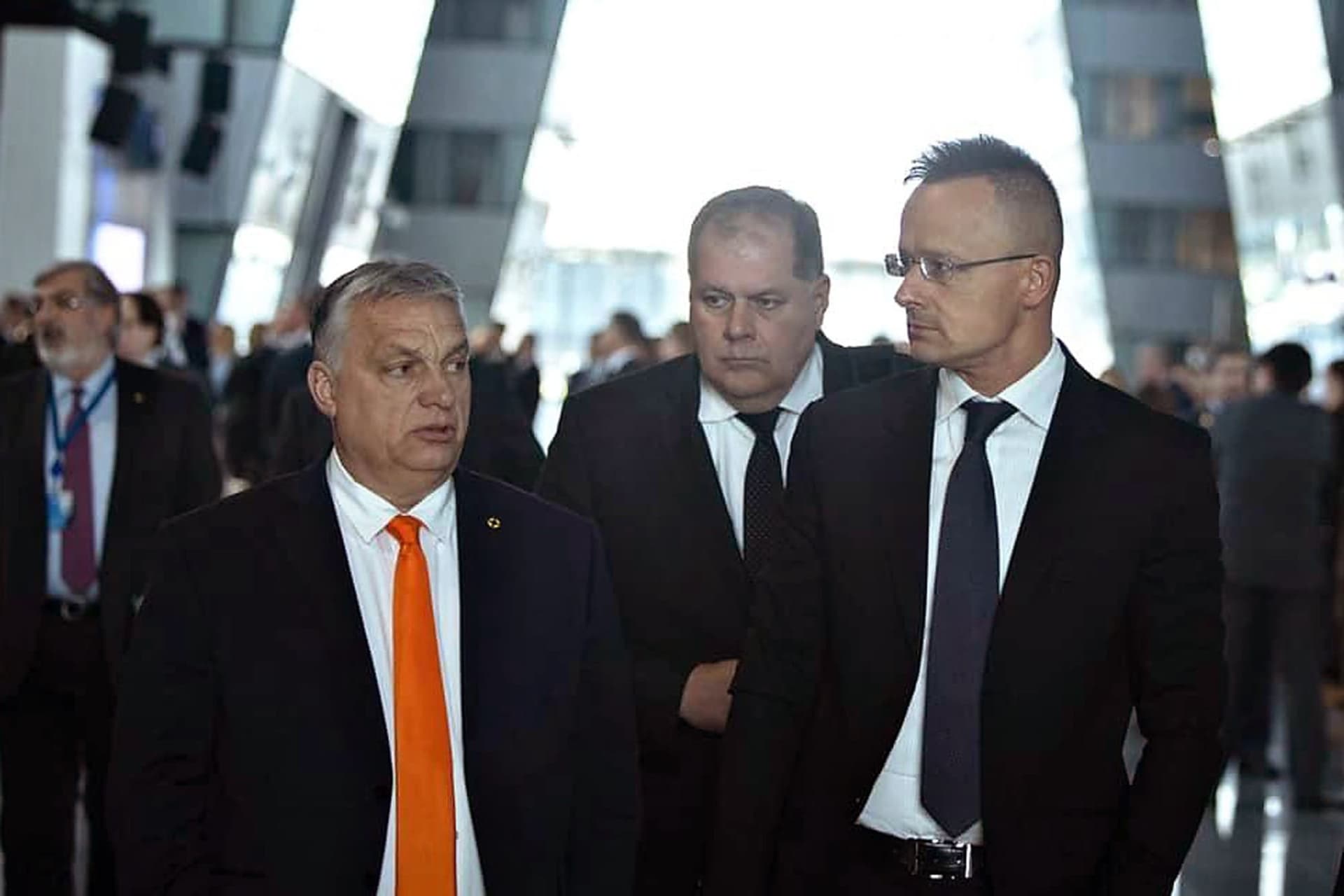 Szijjártó: A magyar emberek biztonsága a legfontosabb