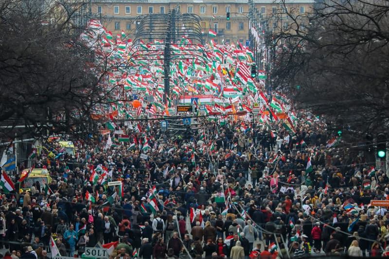 XXI. Század Intézet: A jobboldal nyerte a mozgósítási versenyt