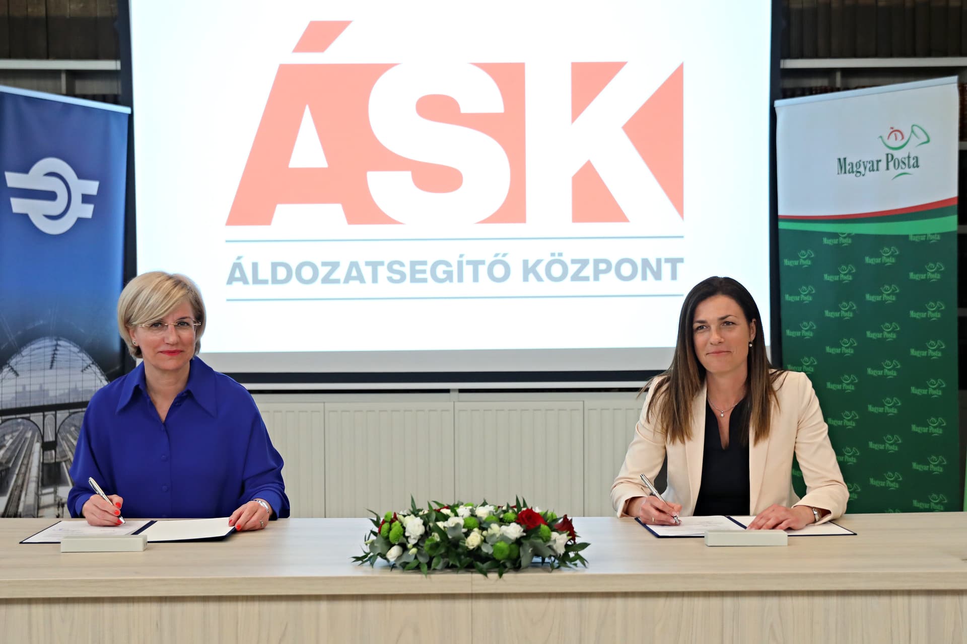 Áldozatsegítésben is előre, nem hátra!