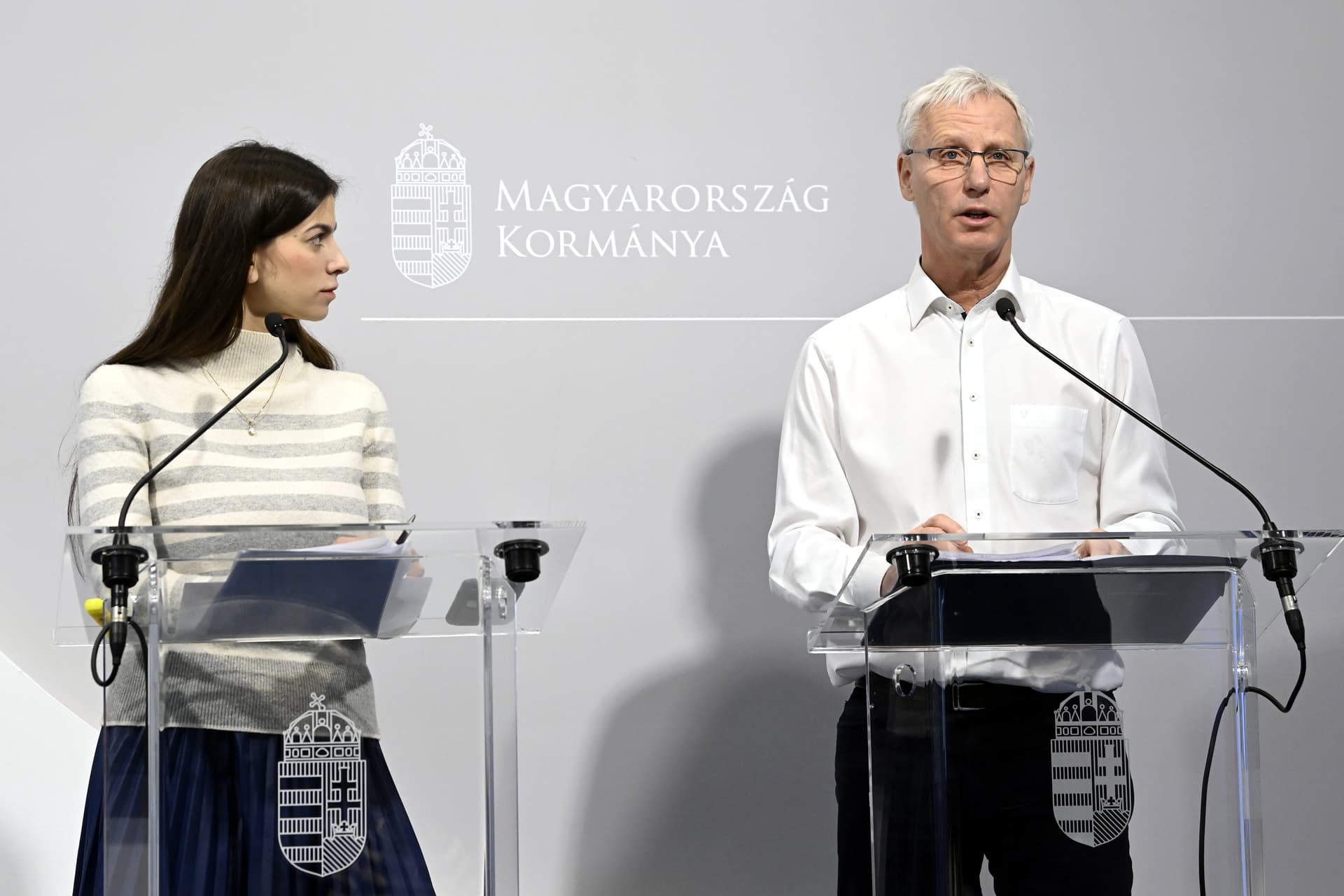 Humanitárius tanácsot hozott létre a kormány az ukrajnai menekültek segítésére