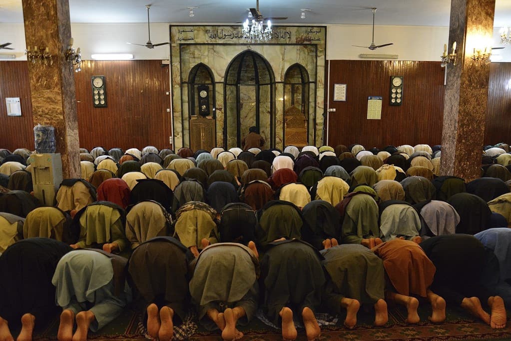 Sokan meghaltak egy kabuli mecsetben történt hatalmas robbanásban