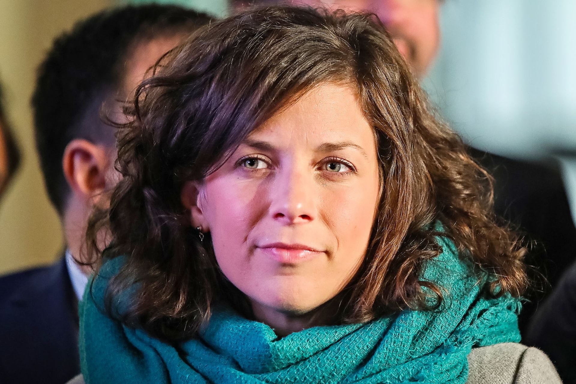 Orosz Anna a parlamentet választja Újbuda helyett