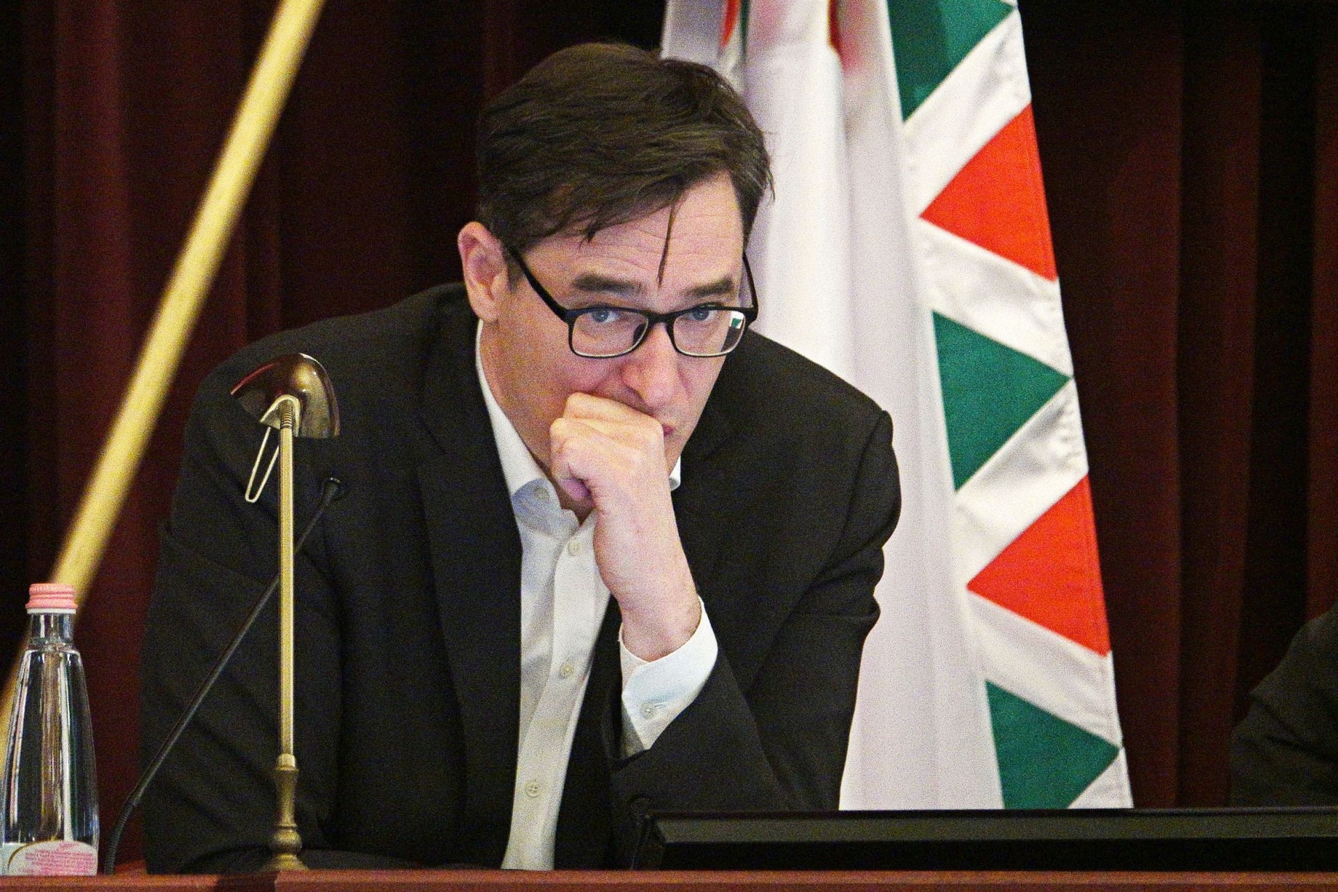 Túlélőprogramot indít Karácsony Gergely, hogy a csődbe vitt fővároson segítsen