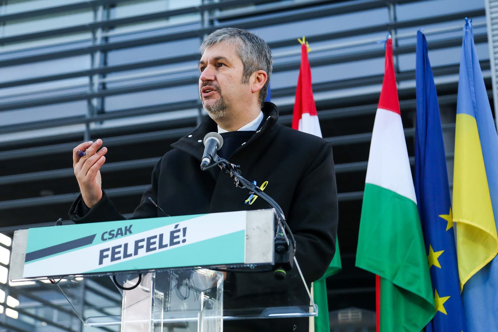 Jól fizető bizottsági helyekért megy a tolakodás a baloldalon