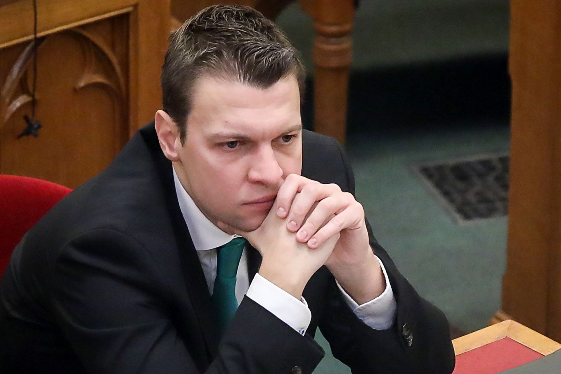 Menczer: A szankciók nem hozták el a háború végét