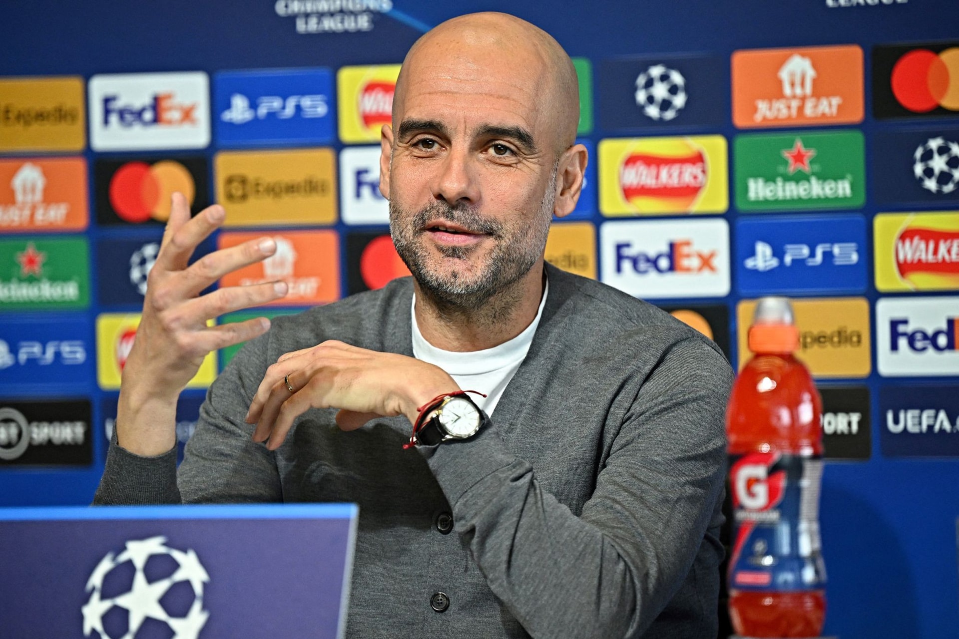 Európai csúcstalálkozó Manchesterben