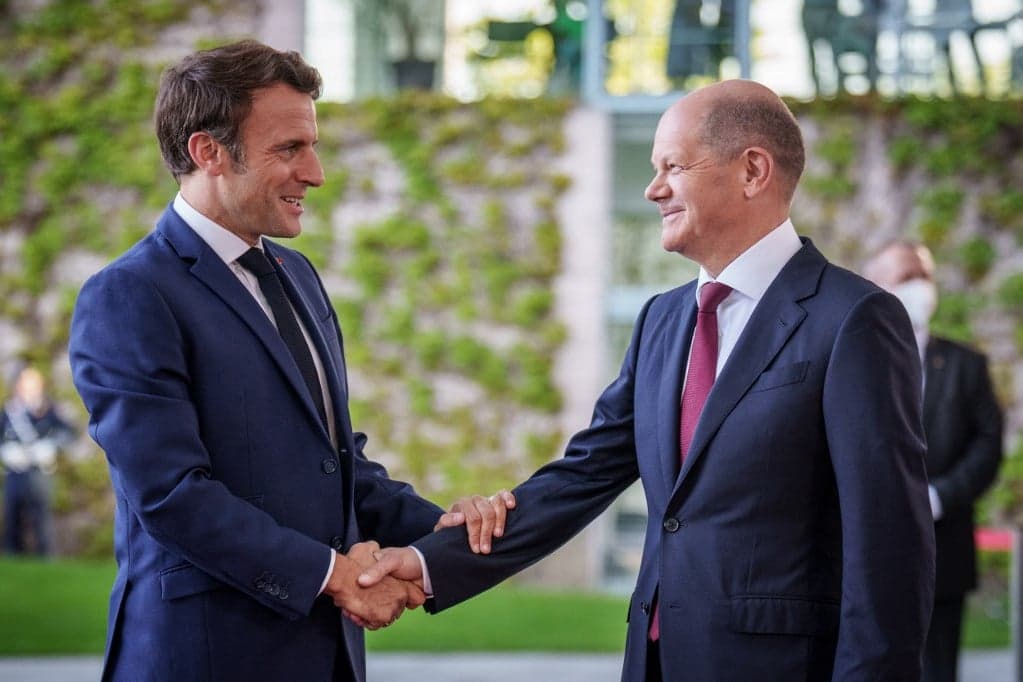 Scholz és Macron szerint eredmény, hogy Putyin beszédével nem mélyül tovább a konfliktus