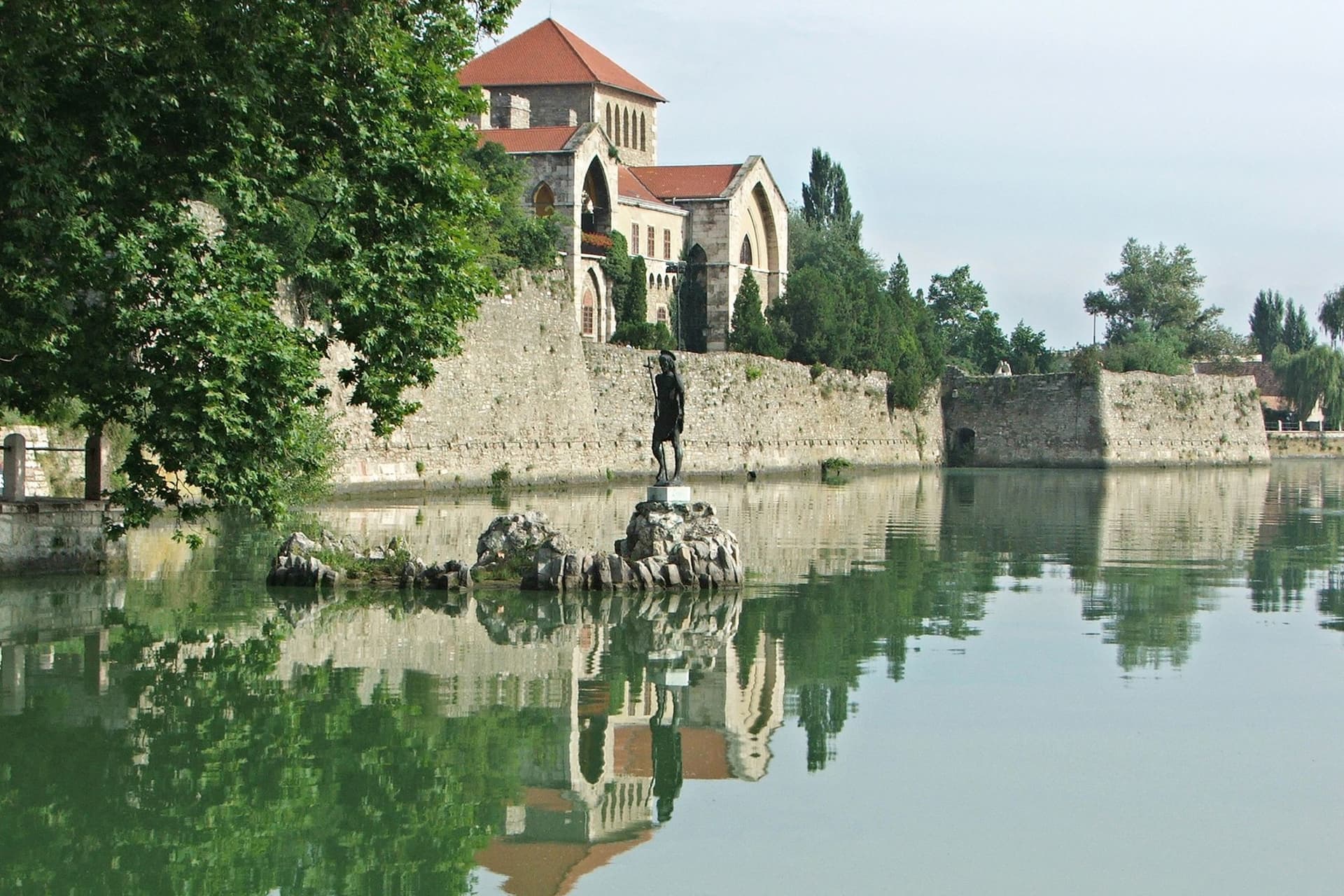 Dotis, a római kori Tata