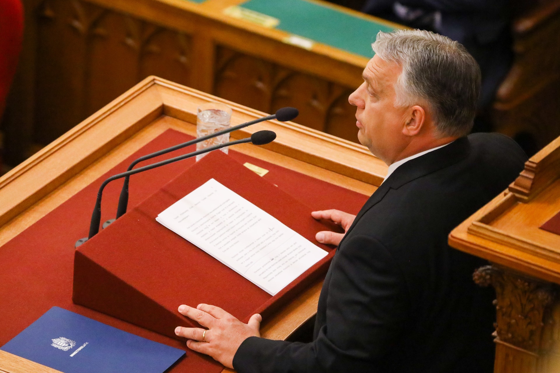 Elengedhetetlen a honvédelem megerősítése