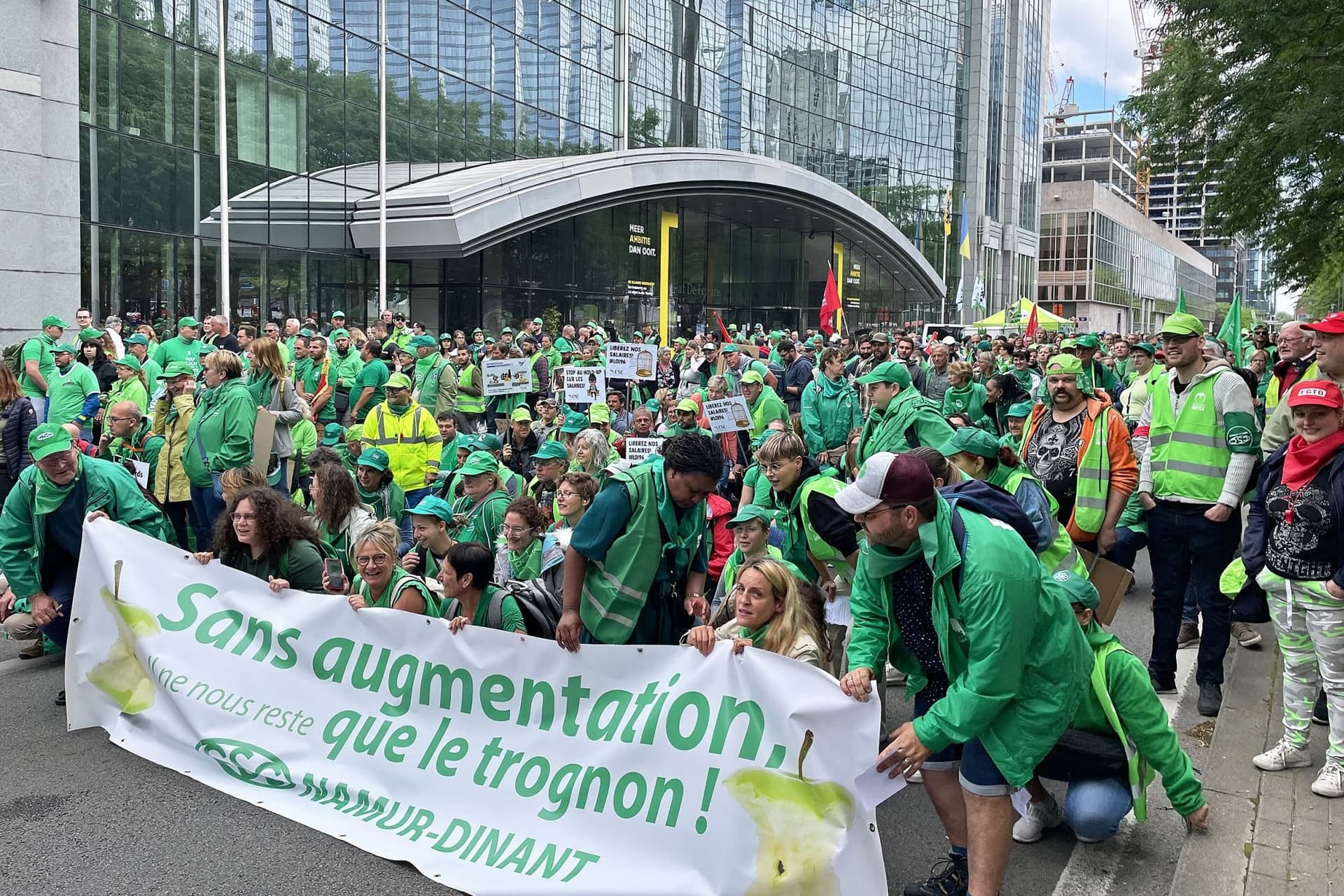 Hazánk pártolja Ukrajna tagjelöltségét